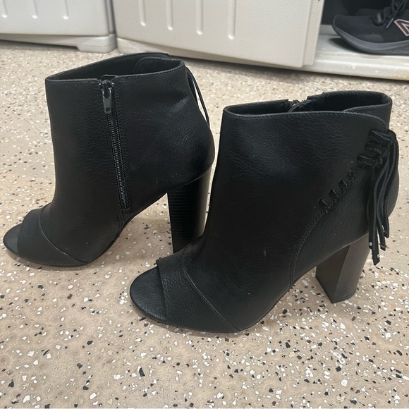 Express peep toe booties - Picture 5 of 10